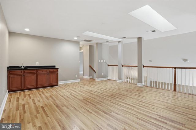 42983 PASCALE TER, Ashburn, VA 20148