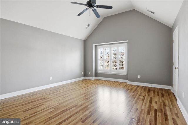 42983 PASCALE TER, Ashburn, VA 20148