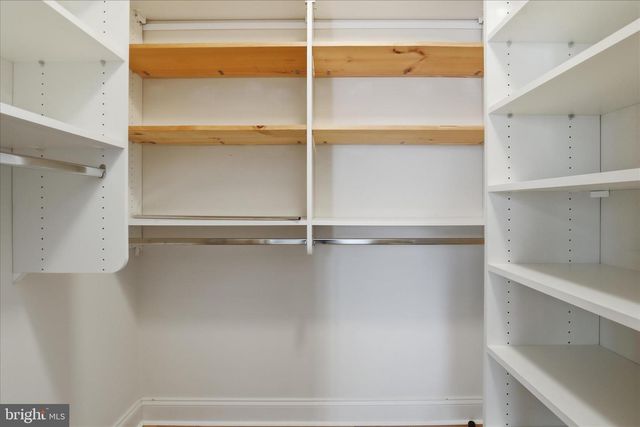 42983 PASCALE TER, Ashburn, VA 20148