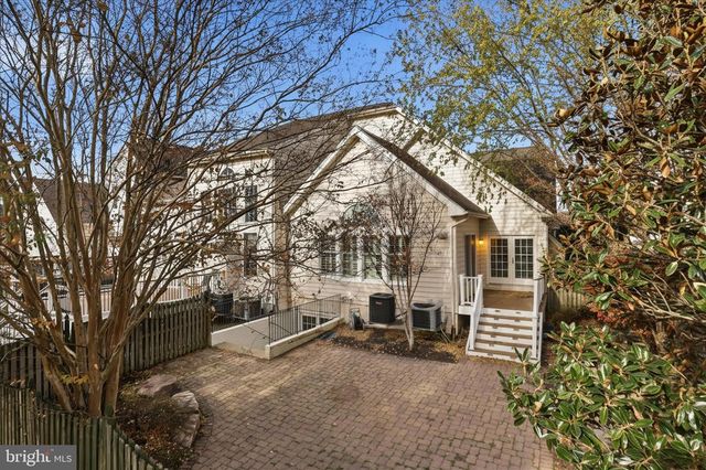 42983 PASCALE TER, Ashburn, VA 20148