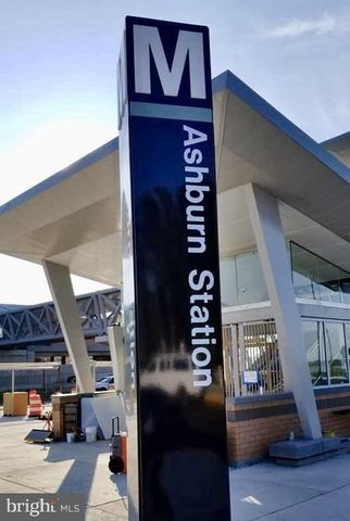 42983 PASCALE TER, Ashburn, VA 20148