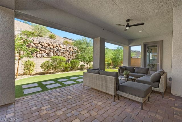 20 Charlotte Ridge Place, Henderson, NV 89011