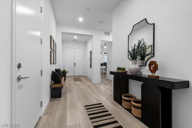20 Charlotte Ridge Place, Henderson, NV 89011