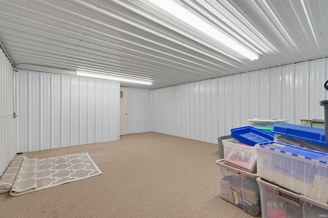 6201 S Cowan Road, Muncie, IN 47302