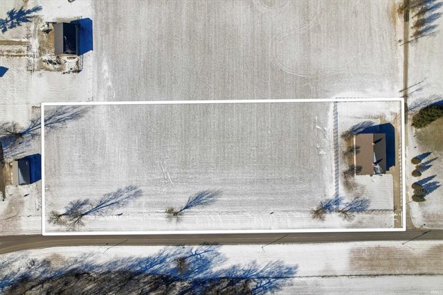 6201 S Cowan Road, Muncie, IN 47302