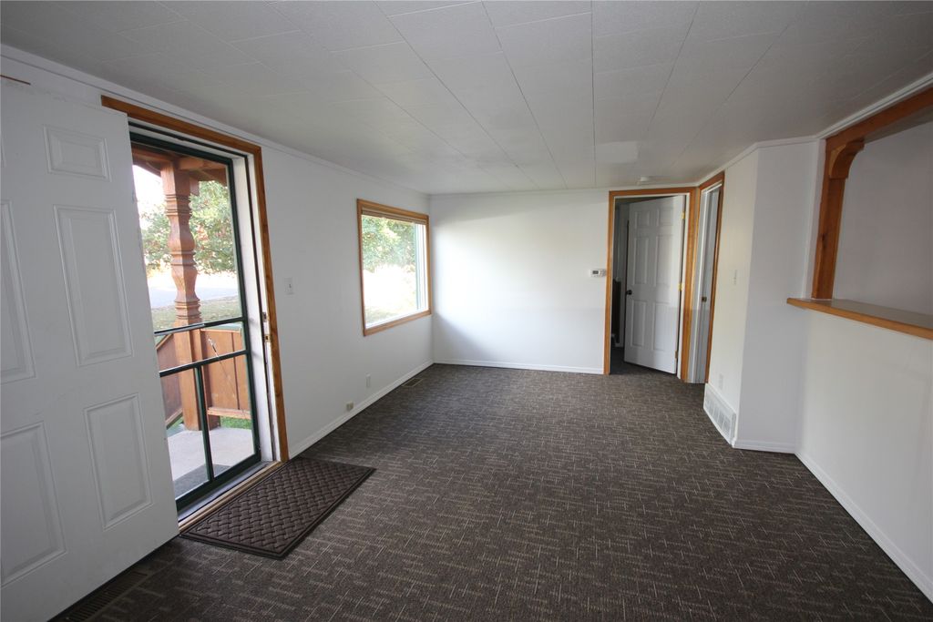 265 W 6th Street, Whitefish, MT 59937 photo 4