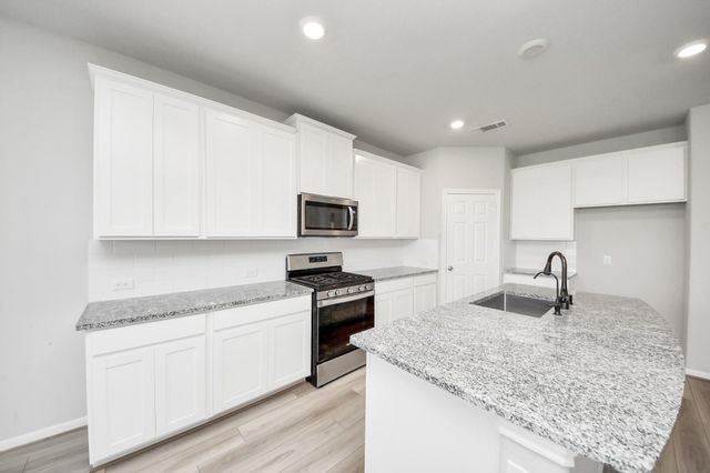 4603 Biggam Dr Drive, Fresno, TX 77545
