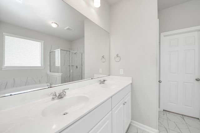 4603 Biggam Dr Drive, Fresno, TX 77545
