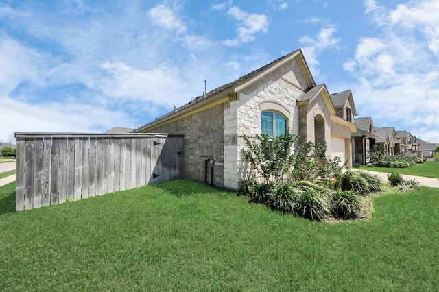 4603 Biggam Dr Drive, Fresno, TX 77545