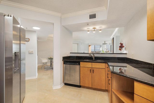 1801 N Flagler Drive 639, West Palm Beach, FL 33407