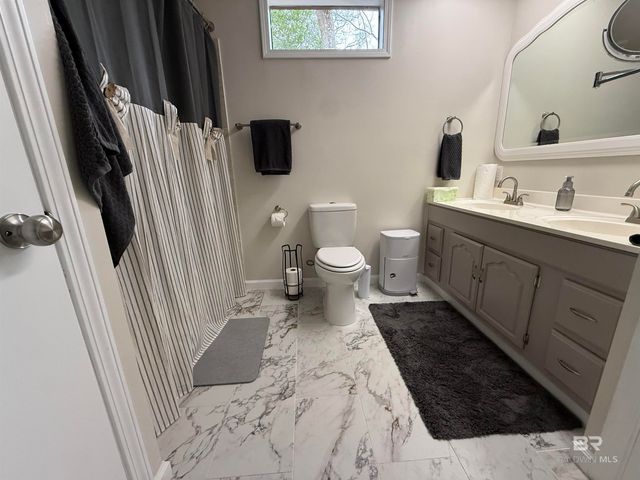 14333 Oak Knoll Drive, Bay Minette, AL 36507