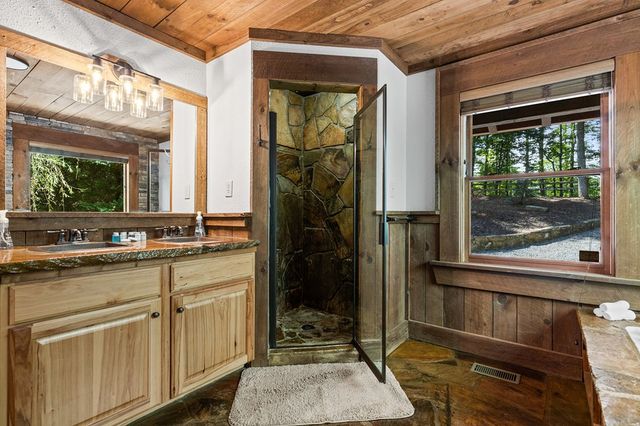 930 Power Dam Road, Blue Ridge, GA 30513