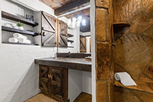 930 Power Dam Road, Blue Ridge, GA 30513