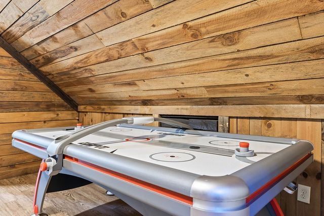 930 Power Dam Road, Blue Ridge, GA 30513