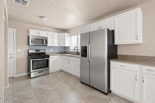 408 SYCAMORE Way, El Paso, TX 79915