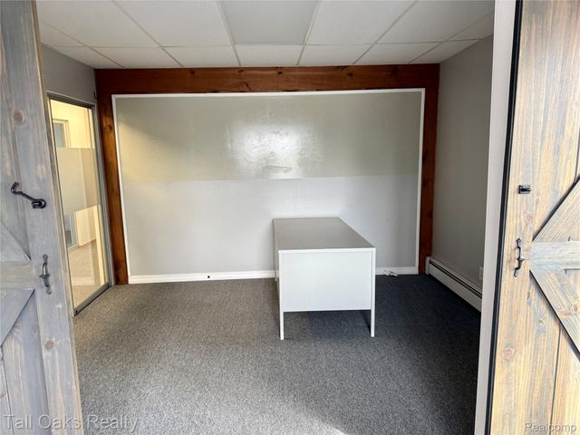 5046 DAVISON Road, Burton, MI 48509