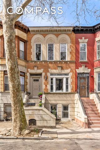 6 Virginia Place, New York City, NY 11213