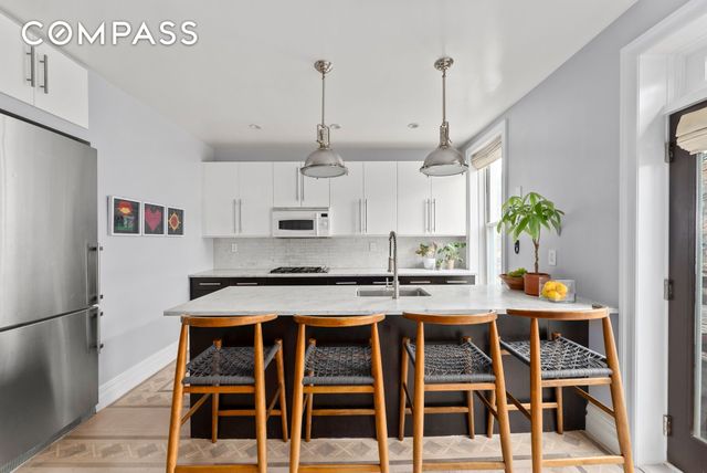 6 Virginia Place, New York City, NY 11213