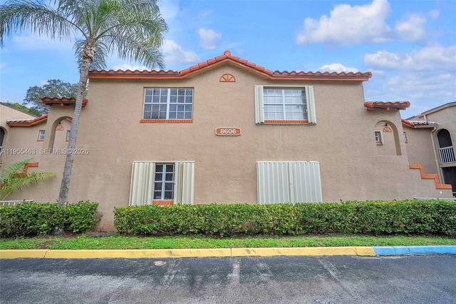 8606 SW 3rd Street 103, Pembroke Pines, FL 33025