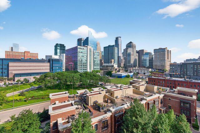 500 E Grant Street 709, Minneapolis, MN 55404