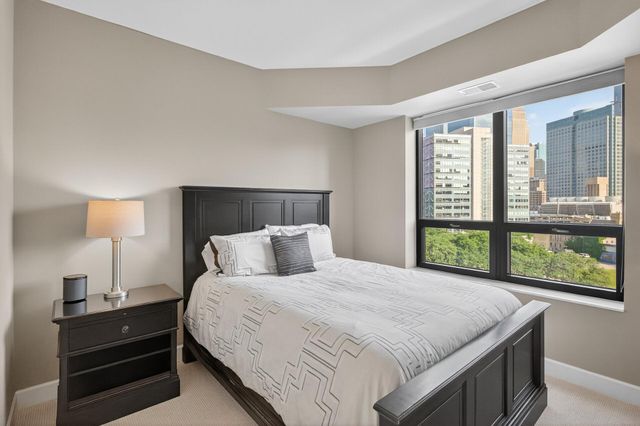 500 E Grant Street 709, Minneapolis, MN 55404