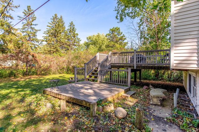 2008 Yellowstone Trail, Brooklyn Park, MN 55444