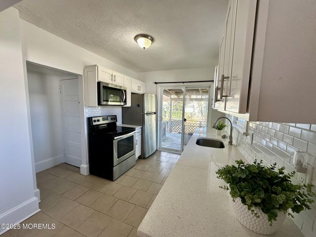 139 Otis Avenue, Tuckerton, NJ 08087