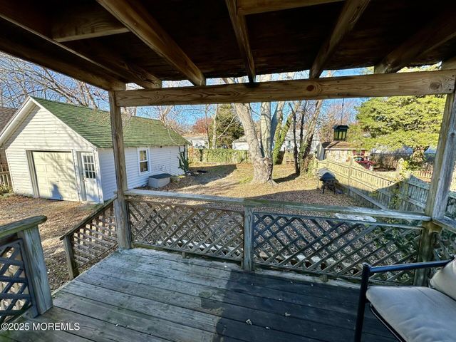 139 Otis Avenue, Tuckerton, NJ 08087