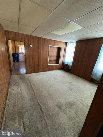 2826 WINCHESTER ST, Baltimore, MD 21216