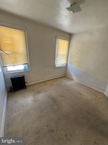 2826 WINCHESTER ST, Baltimore, MD 21216
