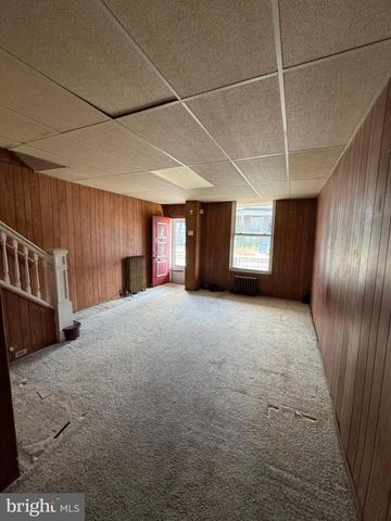 2826 WINCHESTER ST, Baltimore, MD 21216