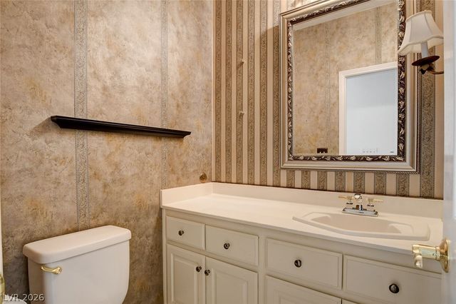 7901 Waterfalls Avenue, Las Vegas, NV 89128