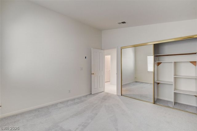 7901 Waterfalls Avenue, Las Vegas, NV 89128