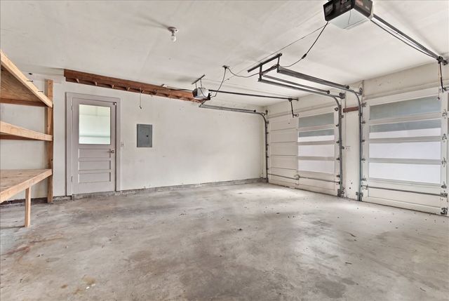 5811 E 61st Place, Tulsa, OK 74136