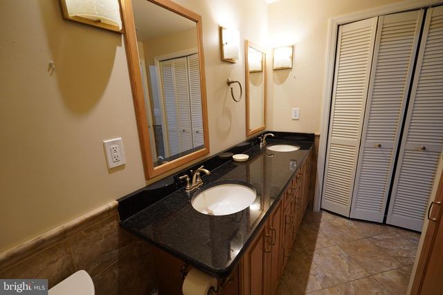 212 SENECA CIR, State College, PA 16801