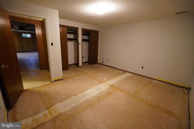 212 SENECA CIR, State College, PA 16801