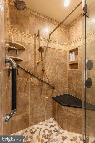 212 SENECA CIR, State College, PA 16801