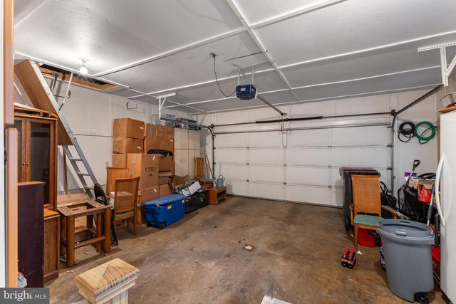 212 SENECA CIR, State College, PA 16801