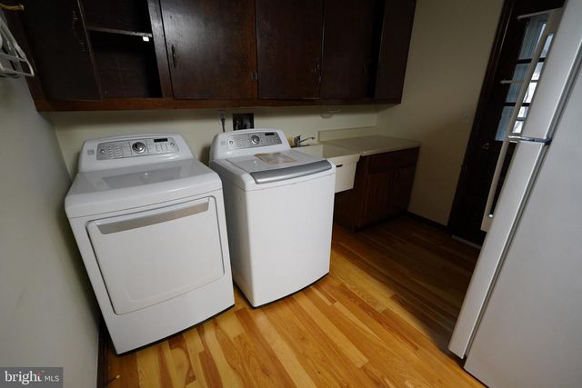 212 SENECA CIR, State College, PA 16801