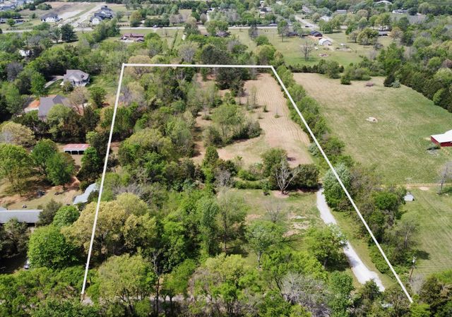 628 Burnett Rd, Mount Juliet, TN 37122