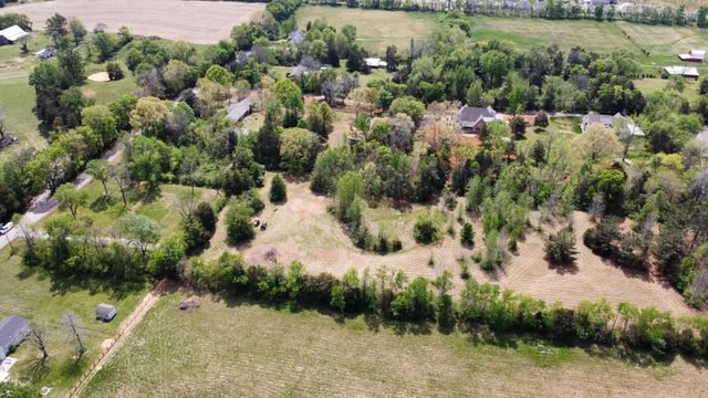 628 Burnett Rd, Mount Juliet, TN 37122