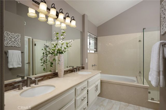37 Sendero, Rancho Santa Margarita, CA 92688