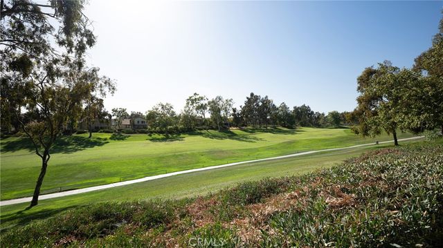 37 Sendero, Rancho Santa Margarita, CA 92688