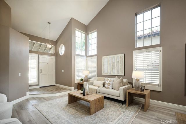 37 Sendero, Rancho Santa Margarita, CA 92688