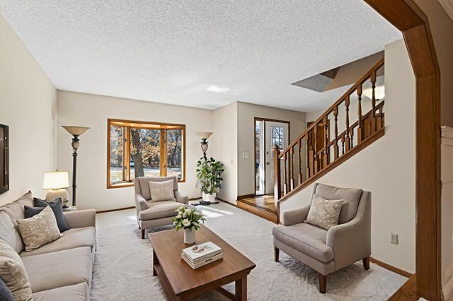 21169 York Street NW, Elk River, MN 55330