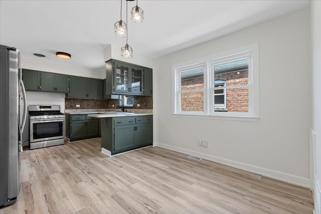 11358 S Rockwell Street, Chicago, IL 60655