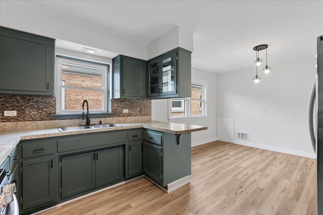 11358 S Rockwell Street, Chicago, IL 60655