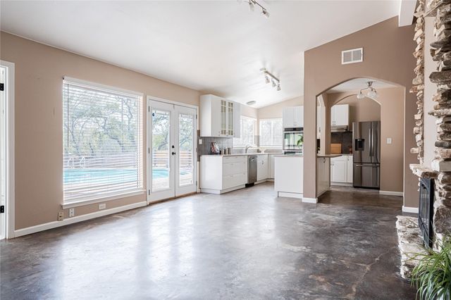 9301 Elm Grove CIR, Austin, TX 78736