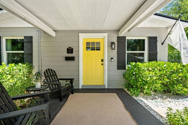 315 W LAMBRIGHT STREET, Tampa, FL 33604