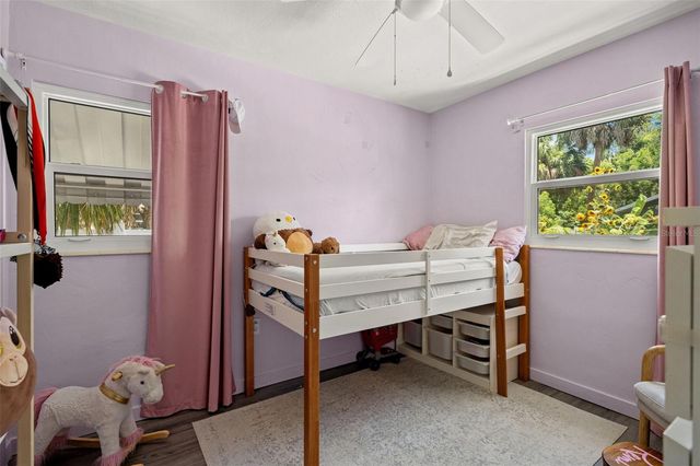 315 W LAMBRIGHT STREET, Tampa, FL 33604